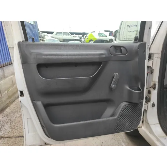 FIAT SCUDO (222) '2001 1.9 DIESEL BLANCO
