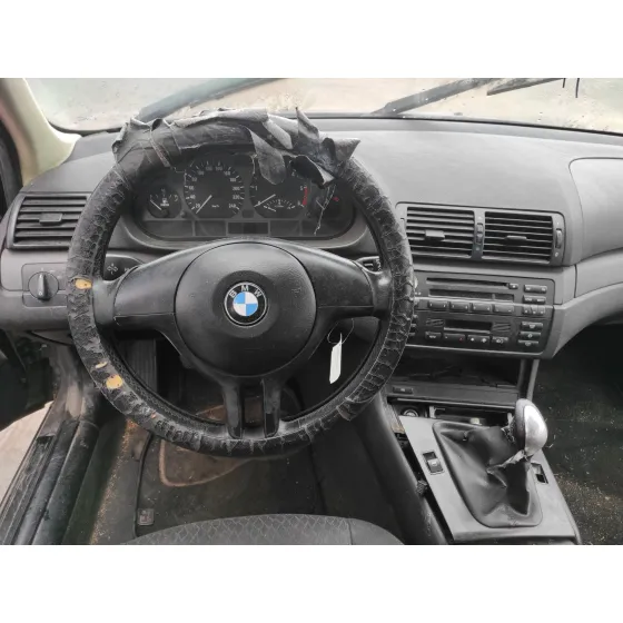 BMW SERIE 3 COMPACT (E46) '2003 * NEGRO