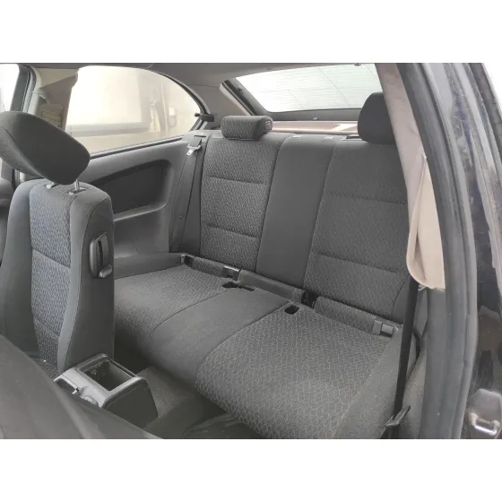 BMW SERIE 3 COMPACT (E46) '2003 * NEGRO