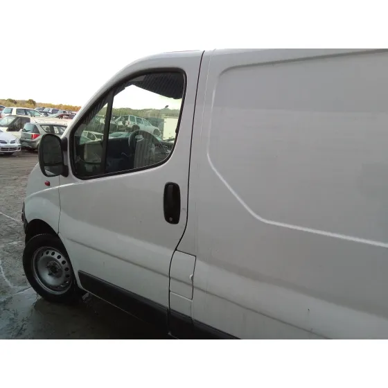 OPEL VIVARO FURGON/COMBI (07.2006 =>) '2009 2.0 16V CDTI BLANCO