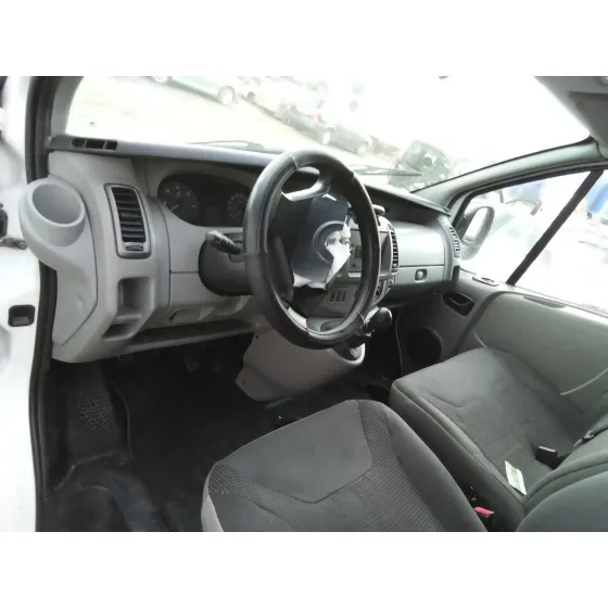 OPEL VIVARO FURGON/COMBI (07.2006 =>) '2009 2.0 16V CDTI BLANCO