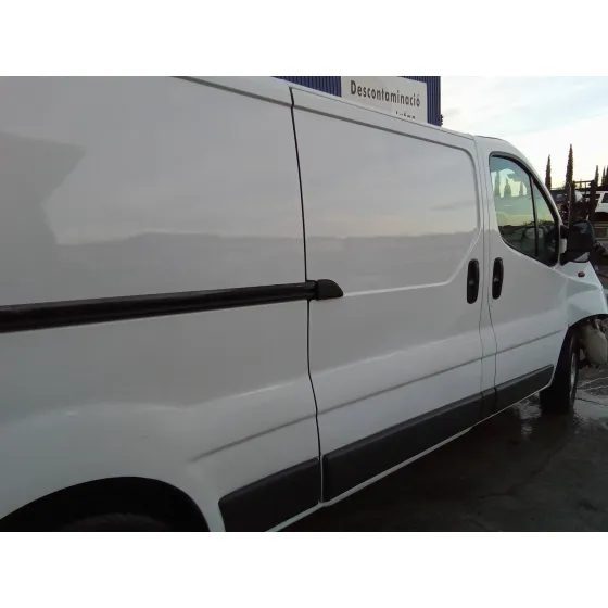 OPEL VIVARO FURGON/COMBI (07.2006 =>) '2009 2.0 16V CDTI BLANCO