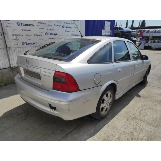 OPEL VECTRA B BERLINA '2001 2.2 16V DTI CAT (Y 22 DTR / L50) PLATA