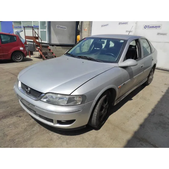 OPEL VECTRA B BERLINA '2001 2.2 16V DTI CAT (Y 22 DTR / L50) PLATA