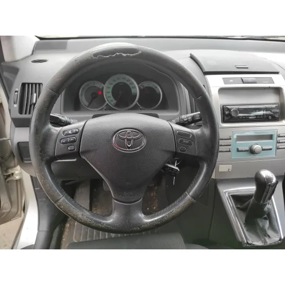 TOYOTA COROLLA VERSO (R1) '2004 2.0 TURBODIESEL CAT GRIS