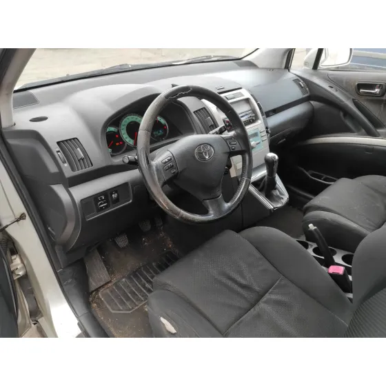TOYOTA COROLLA VERSO (R1) '2004 2.0 TURBODIESEL CAT GRIS