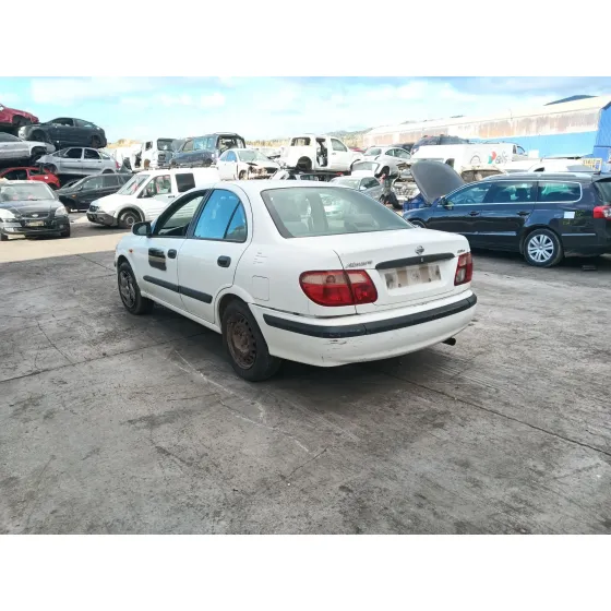 Nissan ALMERA II HATCHBACK (N16) 2000