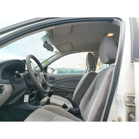 Nissan ALMERA II HATCHBACK (N16) 2000