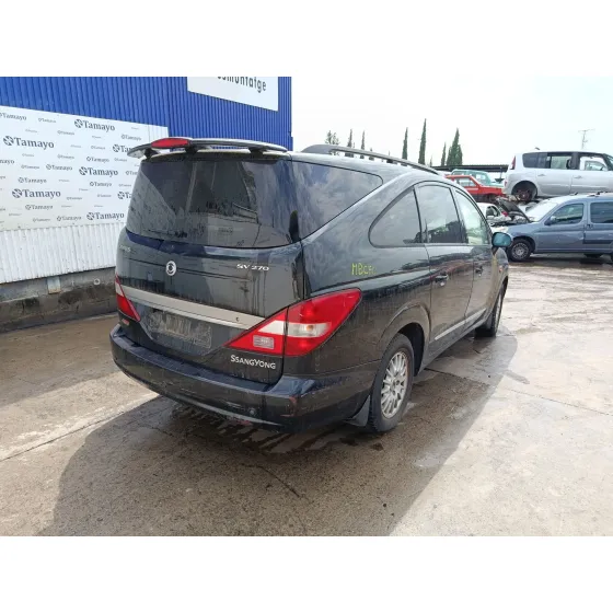 SSANGYONG RODIUS '2006 *