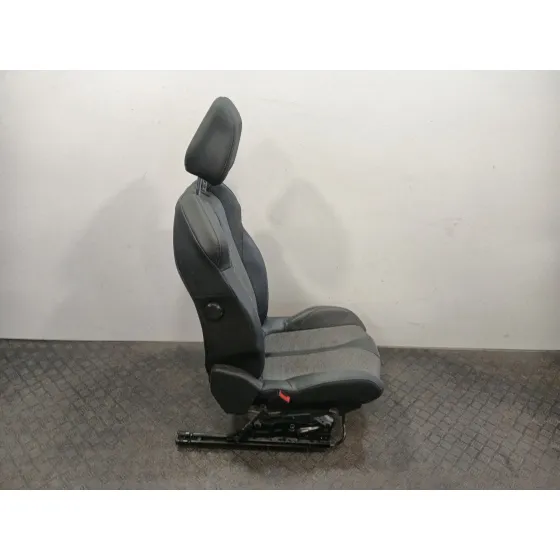 Mercedes-Benz CLASE A (W169) 2004