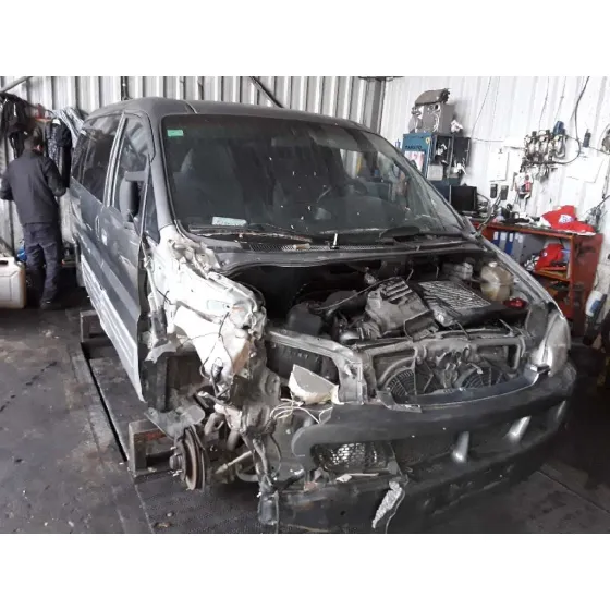 HYUNDAI H 1 '2001 2.5 TURBODIESEL GRIS