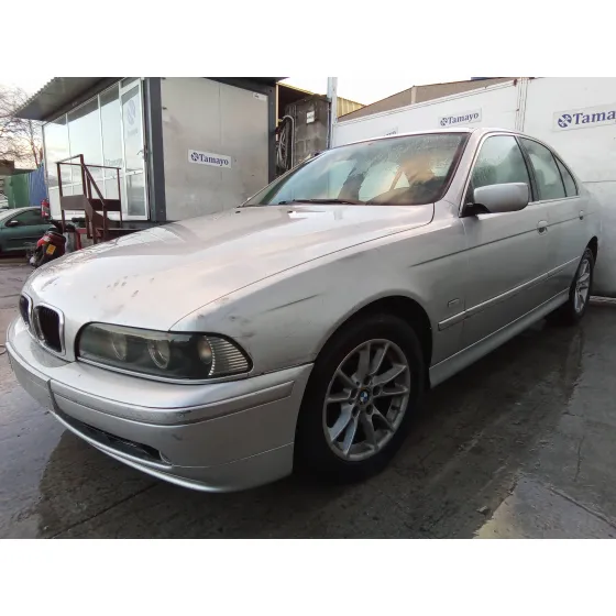 BMW SERIE 5 BERLINA (E39) '2002 525D PLATA