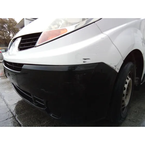 RENAULT TRAFIC CAJA CERRADA (AB 4.01) '2006 1.9 DIESEL BLANCO