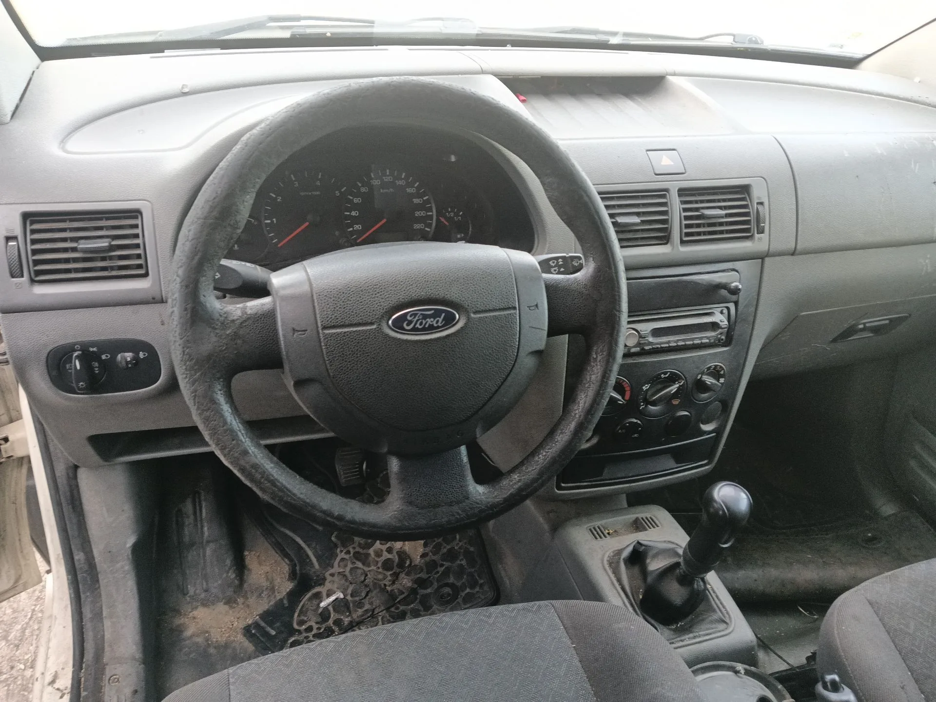 Ford TRANSIT CONNECT (P65_, P70_, P80_) 2002