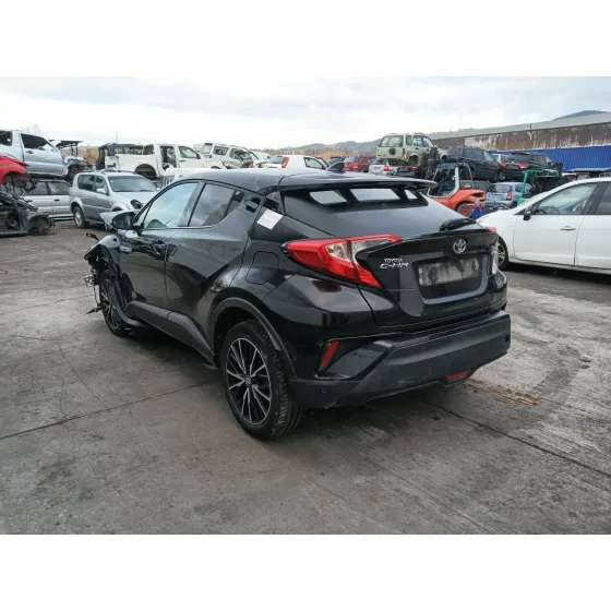 Toyota C-HR (_X1_) 2016