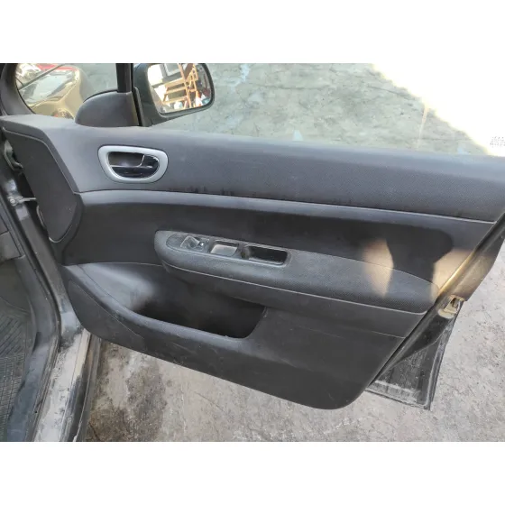 PEUGEOT 307 BREAK / SW (S1) '2003 2.0 HDI FAP CAT NEGRO