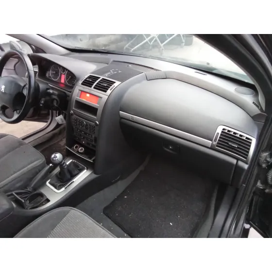 PEUGEOT 407 '2005 2.0 16V HDI CAT (RHR / DW10BTED4) NEGRO