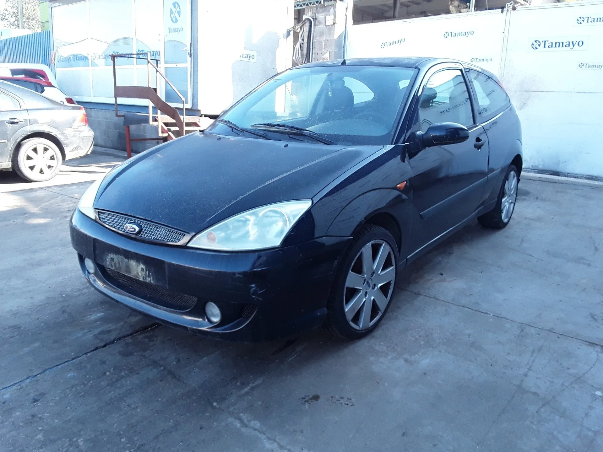 FORD FOCUS BERLINA (CAK) FORD FOCUS BERLINA (CAK) '2003 * NEGRO 1998