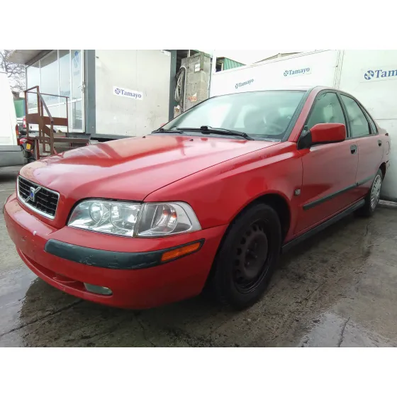 VOLVO S40 BERLINA '2002 1.9 DIESEL CAT ROJO