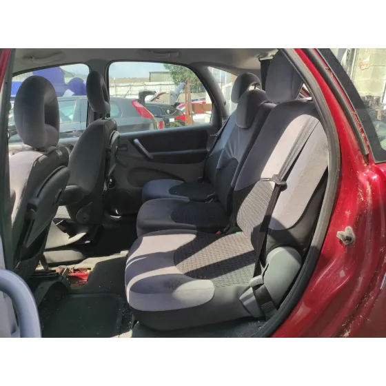 CITROEN XSARA PICASSO '2007 1.6 16V HDI FAP GRANATE