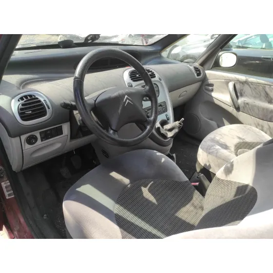 CITROEN XSARA PICASSO '2007 1.6 16V HDI FAP GRANATE