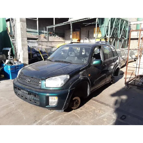 TOYOTA RAV 4 (A2) '2002 2.0 16V CAT VERDE