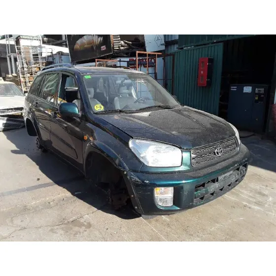 TOYOTA RAV 4 (A2) '2002 2.0 16V CAT VERDE
