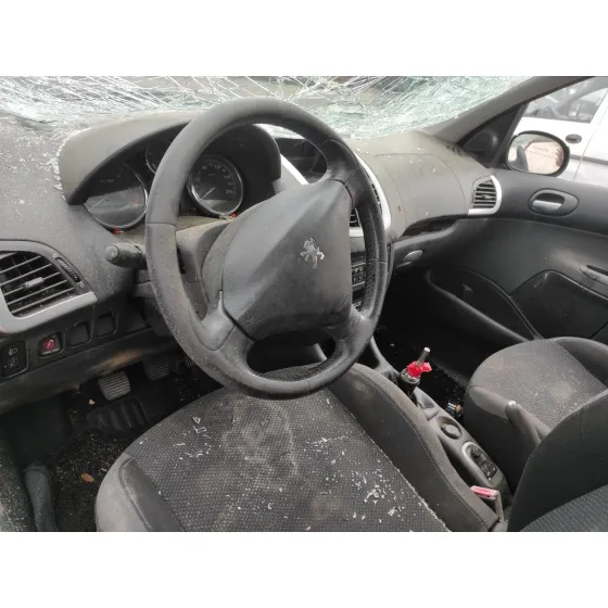PEUGEOT 206+ '2009 * NEGRO