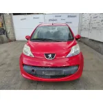 PEUGEOT 107 PEUGEOT 107 '2006 1.4 HDI CAT (8HT / DV4TD) ROJO 2005
