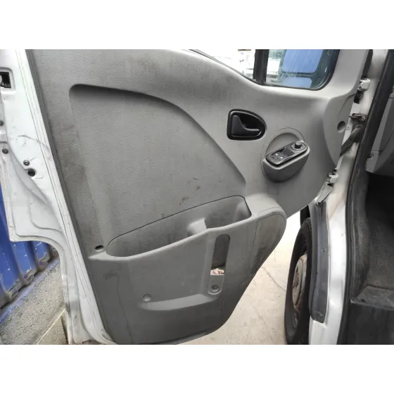 RENAULT MASTER II PHASE 2 CAJA CERRADA '2009 2.5 DCI DIESEL CAT BLANCO