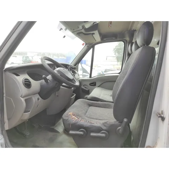 RENAULT MASTER II PHASE 2 CAJA CERRADA '2009 2.5 DCI DIESEL CAT BLANCO