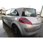 RENAULT MEGANE II BERLINA 3P RENAULT MEGANE II BERLINA 3P '2003 1.9 DCI DIESEL GRIS 2002
