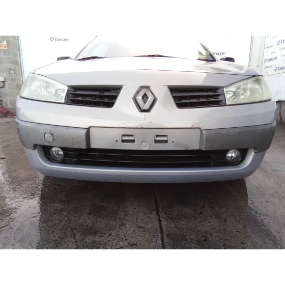 RENAULT MEGANE II BERLINA 3P '2003 1.9 DCI DIESEL GRIS