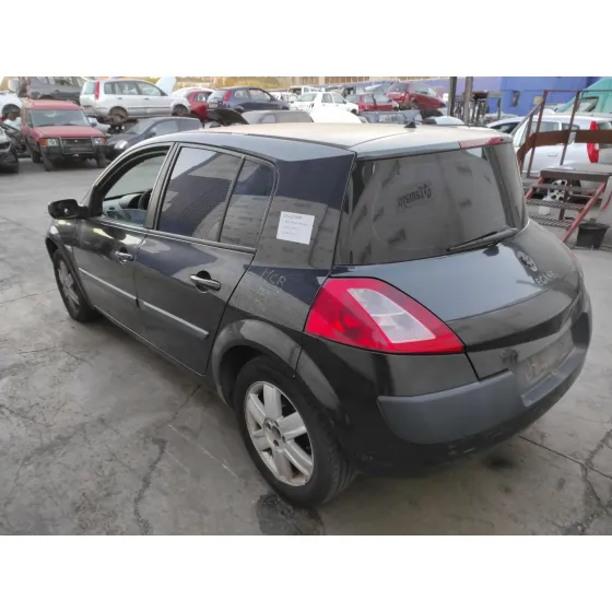 RENAULT MEGANE II BERLINA 5P '2005 1.5 DCI DIESEL NEGRO