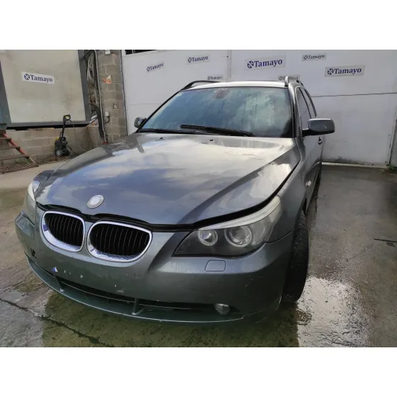 BMW SERIE 5 TOURING (E61) '2004 2.5 24V TURBODIESEL CAT GRIS OSCURO