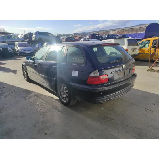 BMW SERIE 3 TOURING (E46) '2005 * AZUL MARINO