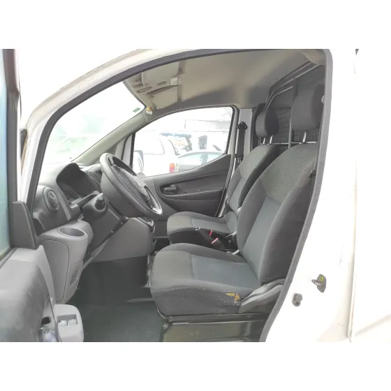 NISSAN NV 200 (M20) '2017 * BLANCO