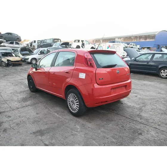 Fiat GRANDE PUNTO (199_) 2005
