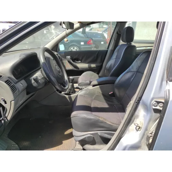 RENAULT LAGUNA II (BG0) '2002 1.9 DCI DIESEL PLATA