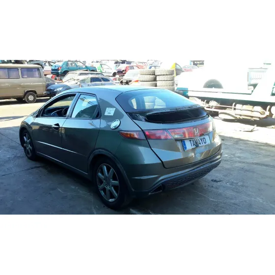 HONDA CIVIC BERLINA 5 (FK) '2006 * MARRON XAMPAN