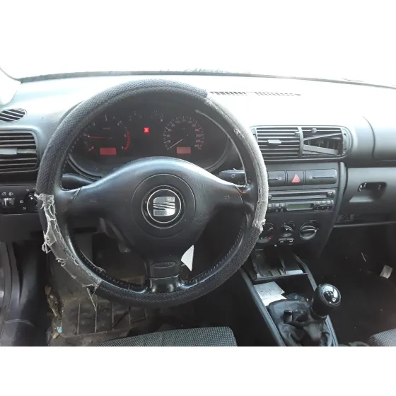 SEAT LEON (1M1) '2002 *