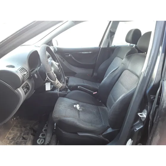 SEAT LEON (1M1) '2002 *