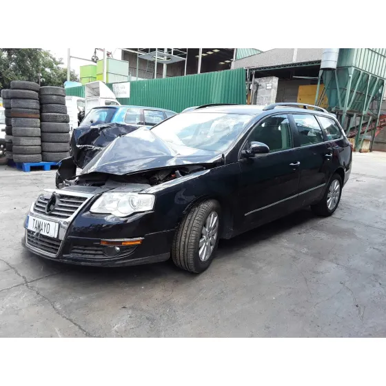 VOLKSWAGEN PASSAT BERLINA (3C2) '2008 1.9 TDI NEGRO