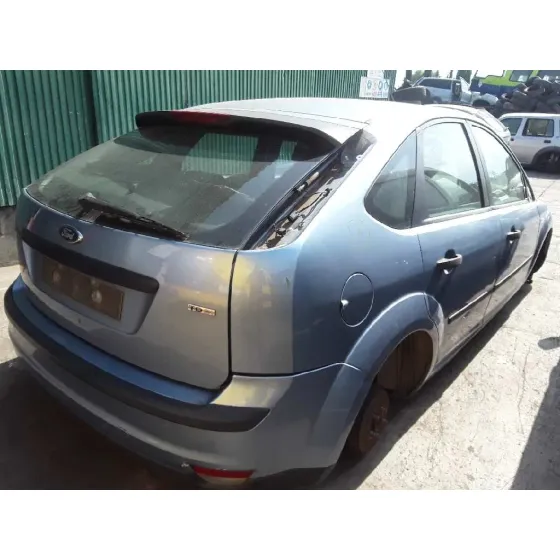 FORD FOCUS BERLINA (CAP) '2005 1.6 TDCI CAT AZUL CIELO
