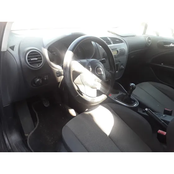 SEAT LEON (1P1) '2005 * NEGRO