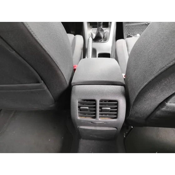VOLKSWAGEN GOLF V BERLINA (1K1) '2004 1.9 TDI PLATA