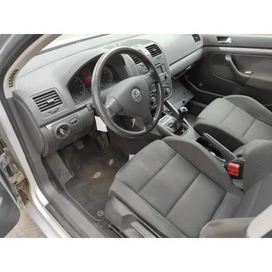 VOLKSWAGEN GOLF V BERLINA (1K1) '2004 1.9 TDI PLATA