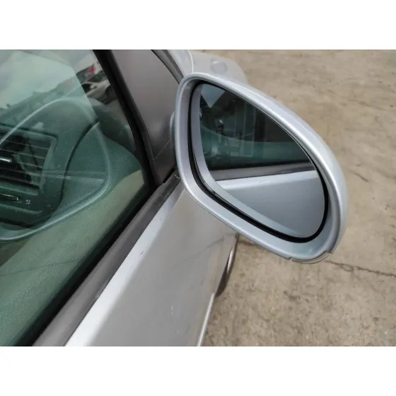 VOLKSWAGEN GOLF V BERLINA (1K1) '2004 1.9 TDI PLATA