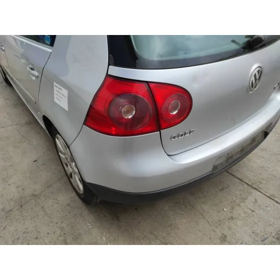 VOLKSWAGEN GOLF V BERLINA (1K1) '2004 1.9 TDI PLATA