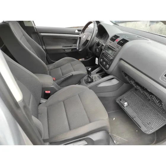 VOLKSWAGEN GOLF V BERLINA (1K1) '2004 1.9 TDI PLATA